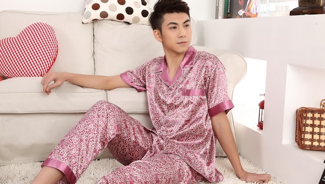 Ensemble de pyjama en soie pour hommes